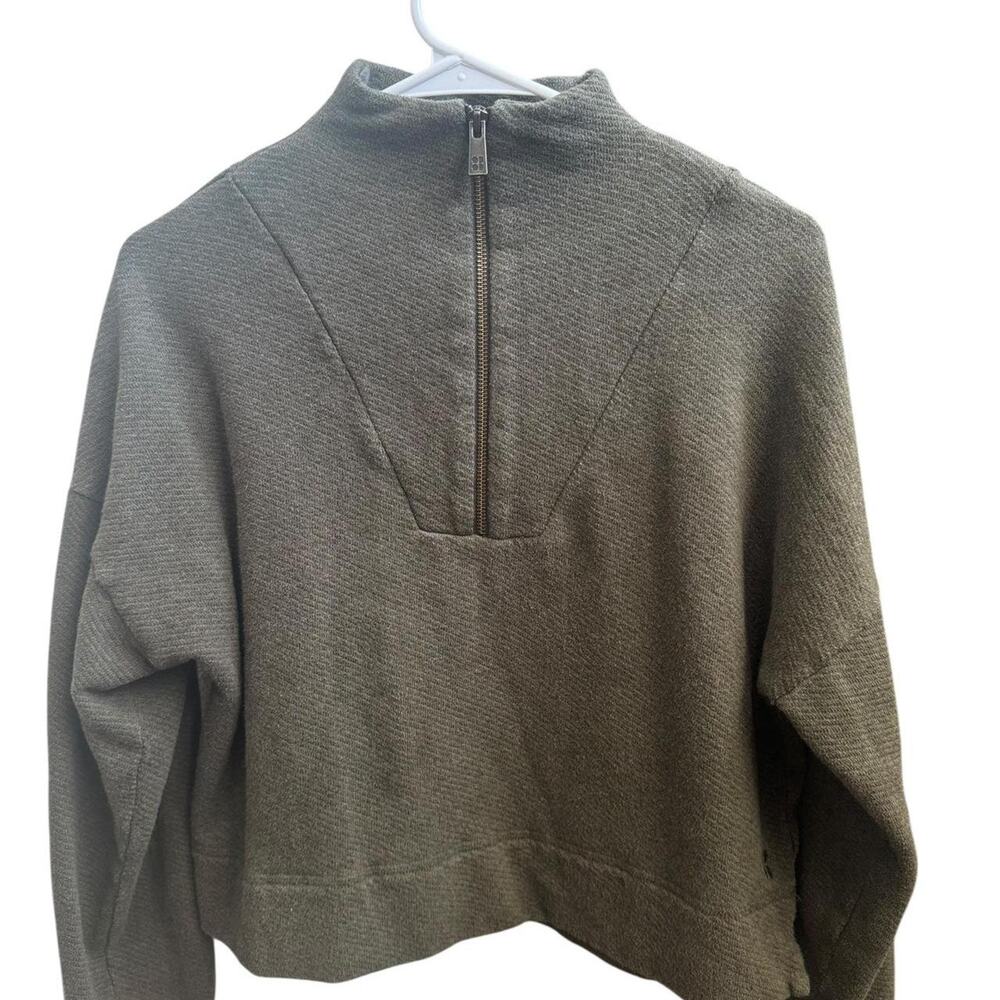 Dark green sweaty betty quarter zip